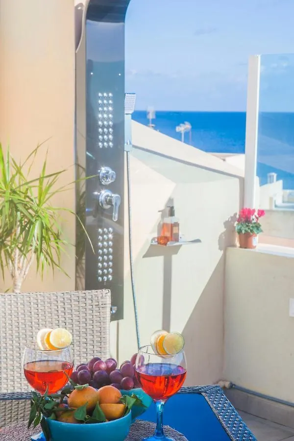 Aptsmile Sillot 0*, S'Illot (Mallorca) Spain